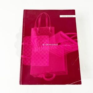 618. Louis Vuitton Le Catalogue 2001 Pink Cover Collector Reference Book